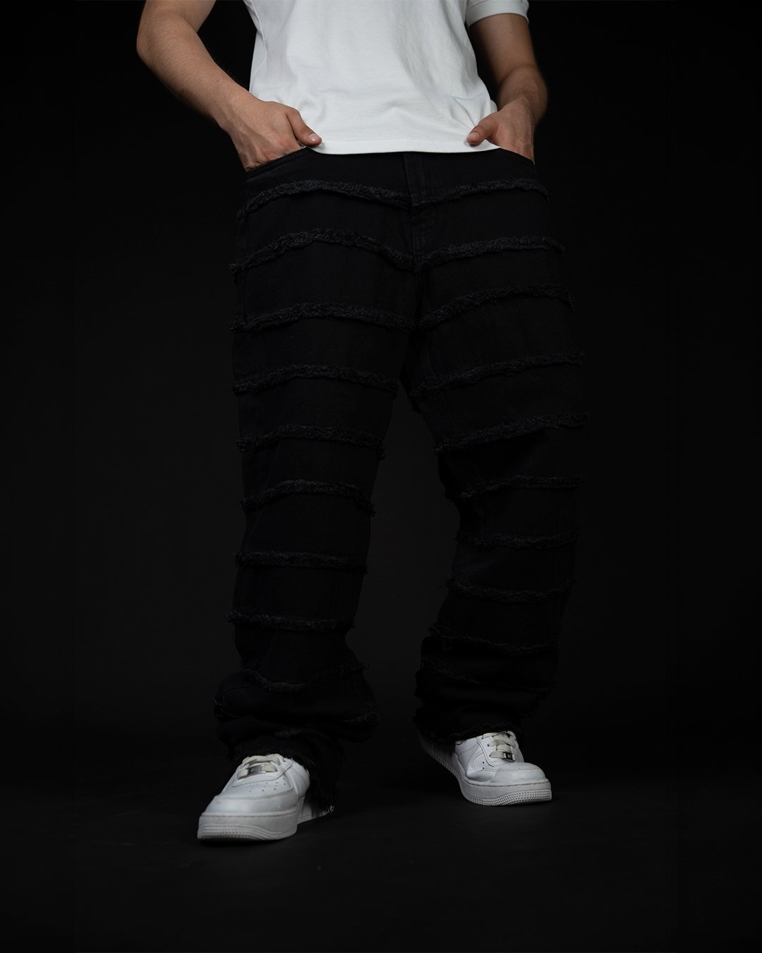 jean negro flecos para hombre